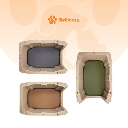 Bovenaanzicht van drie beige bench-bodems met grijs, bruin en groen hondenbed