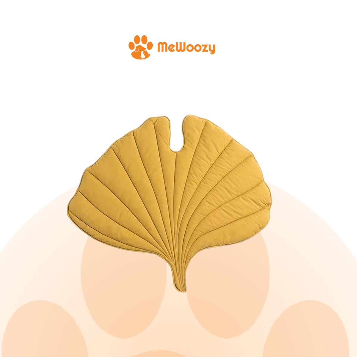 Gele hondendeken in de vorm van een ginkgoblad met gestikte nerven