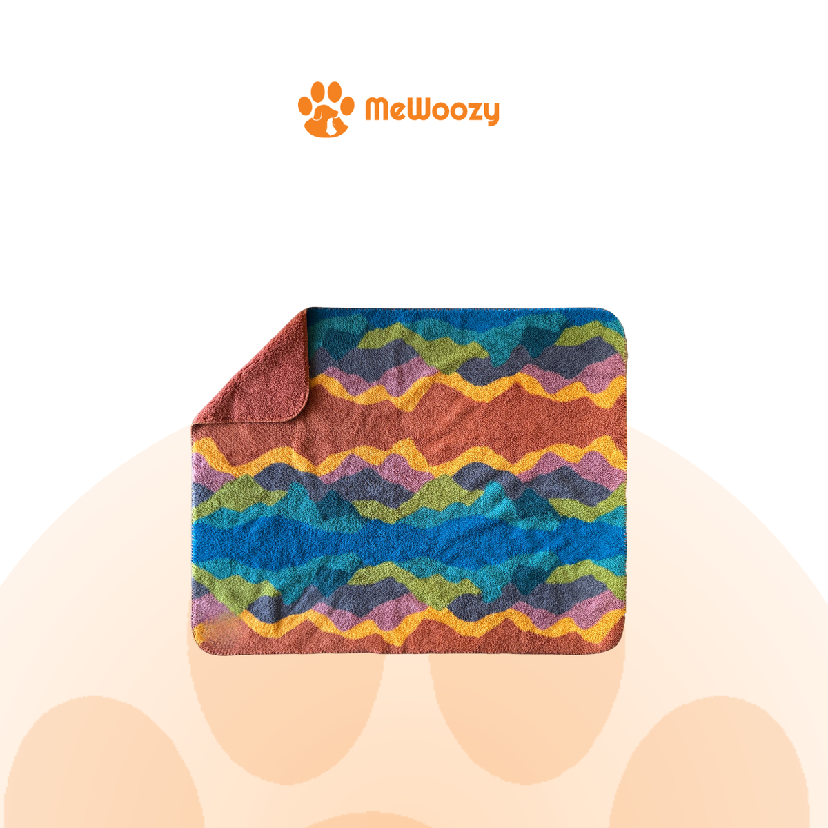 De hondendeken in Canyon met golvende bergstrepen in blauw, geel, groen en roestbruin