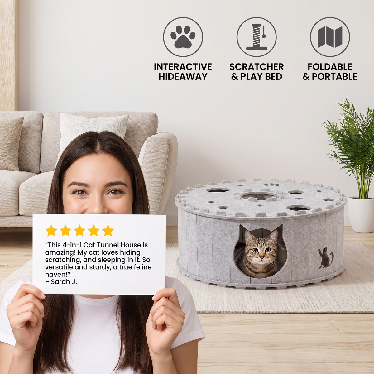 Vrouw houdt vijfsterrenrecensie omhoog naast grijze kattentunnel met kat in de opening
